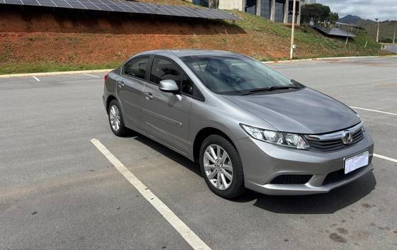 HONDA CIVIC 1.8 LXS 16V FLEX 4P MANUAL