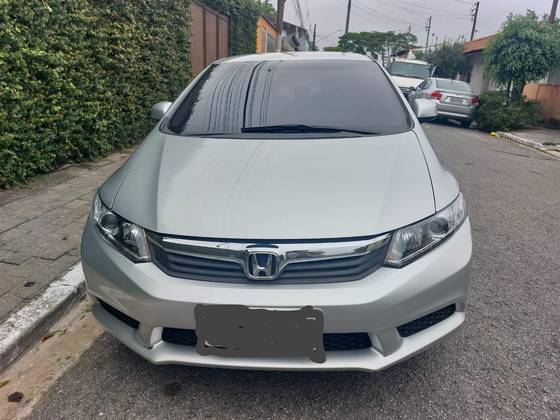 HONDA CIVIC 1.8 LXS 16V FLEX 4P MANUAL