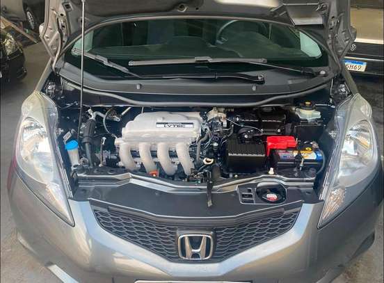 HONDA-FIT-2012
