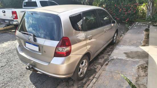 HONDA-FIT-2004