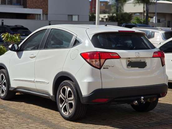 HONDA-HR-V-1.8 16V FLEX LX 4P AUTOMÁTICO HONDA-HR-V-2016