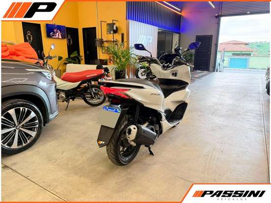 HONDA-PCX 160 DLX-2024