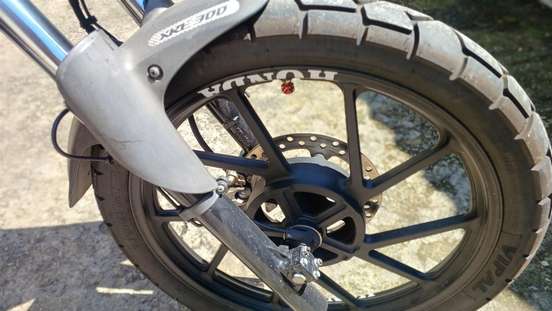 HONDA-XRE 300-2012