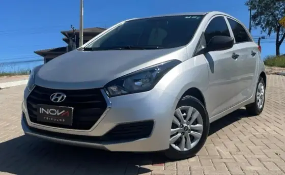 HYUNDAI HB20 1.0 COMFORT PLUS 12V TURBO FLEX 4P MANUAL