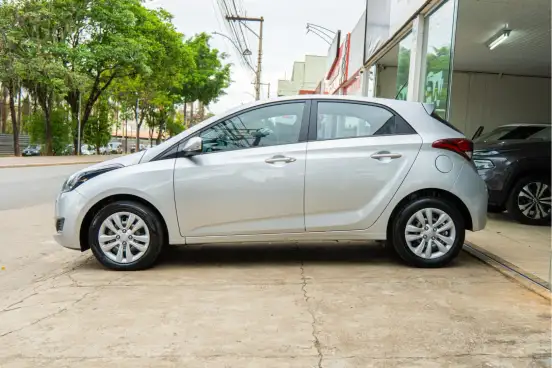 HYUNDAI-HB20-2019