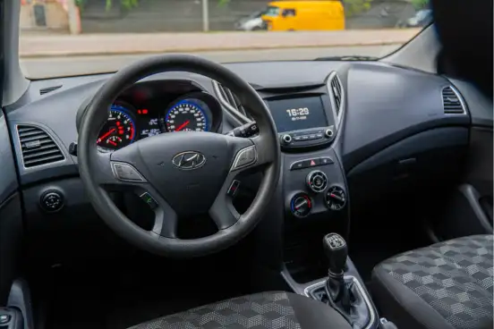 HYUNDAI-HB20-2019