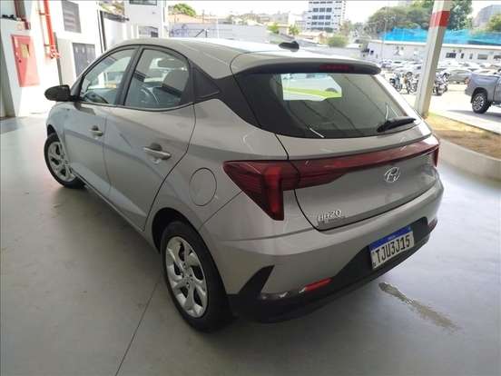 HYUNDAI-HB20-2024