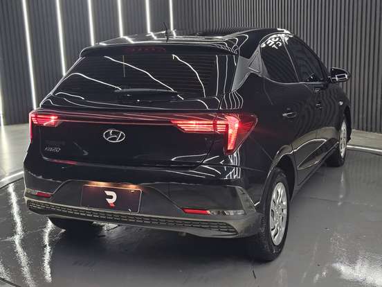 HYUNDAI-HB20-2023