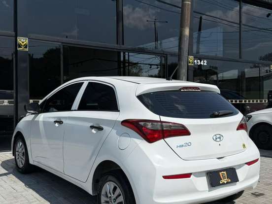HYUNDAI-HB20-1.0 COMFORT 12V FLEX 4P MANUAL HYUNDAI-HB20-2019