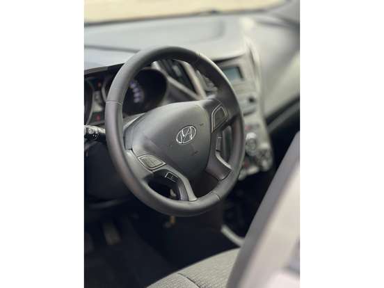 HYUNDAI-HB20-2019