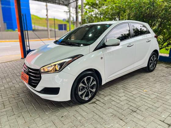 HYUNDAI HB20 1.6 1 MILLION 16V FLEX 4P AUTOMÁTICO