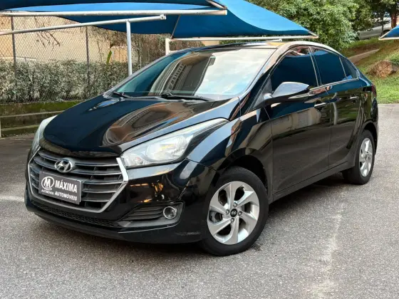 HYUNDAI HB20S 1.6 COMFORT PLUS 16V FLEX 4P MANUAL