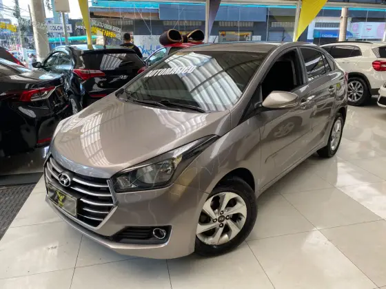 HYUNDAI HB20S 1.6 COMFORT STYLE 16V FLEX 4P AUTOMÁTICO