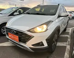 HYUNDAI HB20X 1.6 16V FLEX VISION MANUAL HYUNDAI HB20X 1.6 16V FLEX VISION MANUAL
