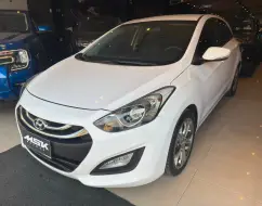 HYUNDAI I30 1.8 MPI 16V GASOLINA 4P AUTOMATICO HYUNDAI I30 1.8 MPI 16V GASOLINA 4P AUTOMATICO