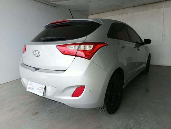 HYUNDAI-I30-2013