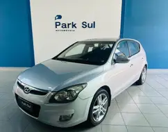 HYUNDAI I30 2.0 MPFI GLS 16V GASOLINA 4P AUTOMÁTICO HYUNDAI I30 2.0 MPFI GLS 16V GASOLINA 4P AUTOMÁTICO