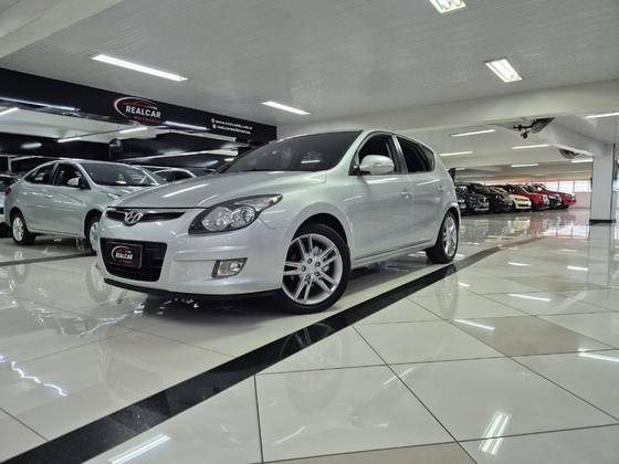 HYUNDAI I30 2.0 MPFI GLS 16V GASOLINA 4P MANUAL