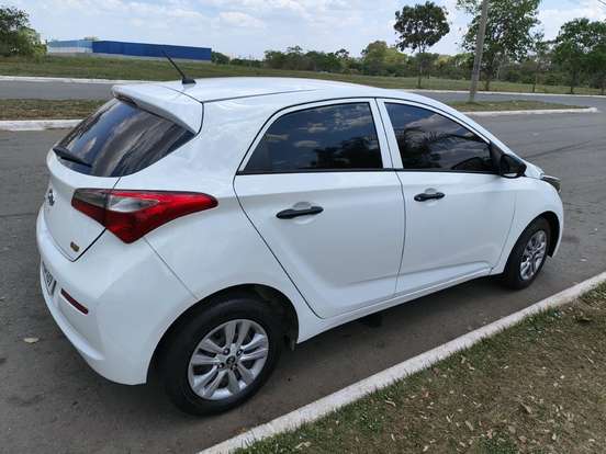 HYUNDAI-HB20-2018