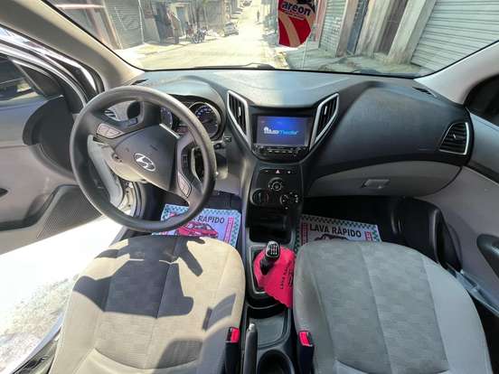 HYUNDAI-HB20S-2018