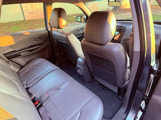 HYUNDAI TUCSON 2.0 MPFI GLS 16V 143CV 2WD FLEX 4P AUTOMÁTICO