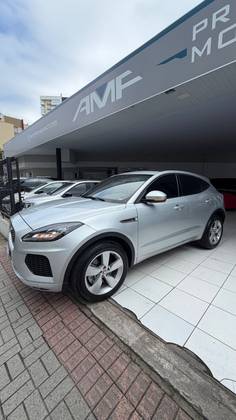 Jaguar E-Pace 2.0 16V P250 Gasolina Turbo R-Dynamic SE AWD Automático