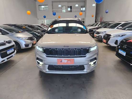 JEEP-COMMANDER-2023