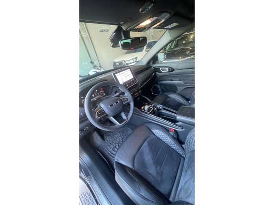 JEEP-COMMANDER-2.0 HURRICANE 4 TURBO GASOLINA BLACKHAWK AT9 JEEP-COMMANDER-2025
