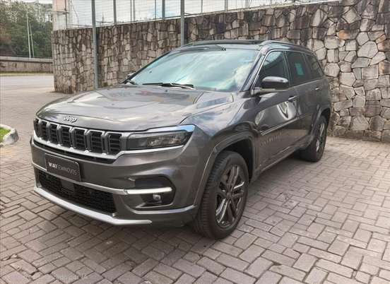 JEEP-COMMANDER-2024