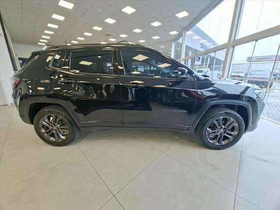 JEEP-COMPASS-2023