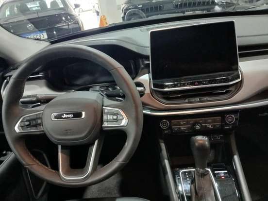 JEEP-COMPASS-2025