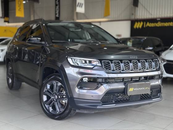 JEEP COMPASS 1.3 T270 TURBO FLEX LONGITUDE AT6