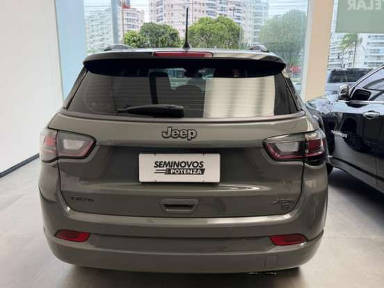 JEEP-COMPASS-2022