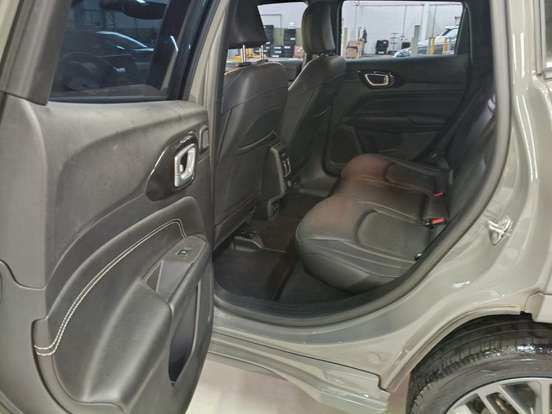 JEEP-COMPASS-2023