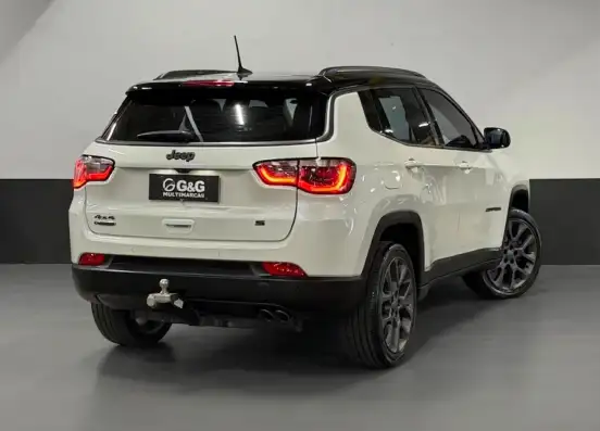 JEEP-COMPASS-2021