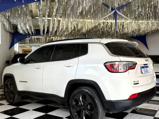 JEEP-COMPASS-2.0 16V DIESEL LONGITUDE 4X4 AUTOMÁTICO JEEP-COMPASS-2018