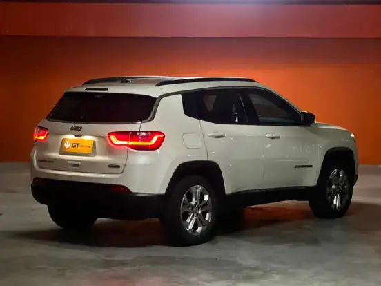JEEP-COMPASS-2021
