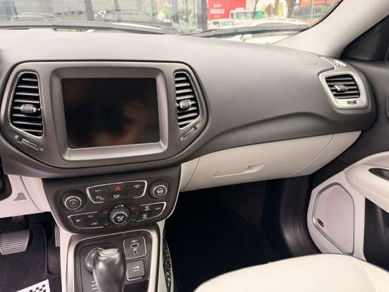 JEEP-COMPASS-2.0 16V DIESEL LONGITUDE 4X4 AUTOMÁTICO JEEP-COMPASS-2019