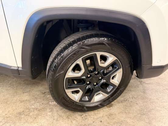 JEEP-COMPASS-2.0 16V DIESEL TRAILHAWK 4X4 AUTOMÁTICO JEEP-COMPASS-2017