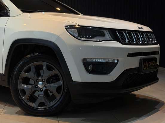 JEEP-COMPASS-2.0 16V FLEX LONGITUDE AUTOMÁTICO JEEP-COMPASS-2018