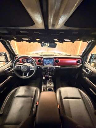 JEEP-GLADIATOR-2023