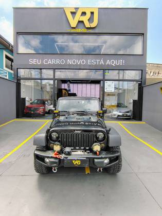 JEEP WRANGLER 3.6 UNLIMITED SPORT 4X4 V6 GASOLINA 4P AUTOMÁTICO