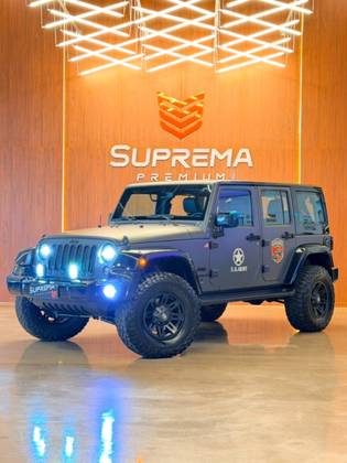 JEEP WRANGLER 3.6 UNLIMITED SPORT 4X4 V6 GASOLINA 4P AUTOMÁTICO
