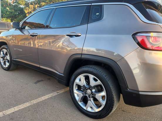 JEEP-COMPASS-2.0 16V FLEX LONGITUDE AUTOMÁTICO JEEP-COMPASS-2020