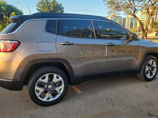 JEEP-COMPASS-2.0 16V FLEX LONGITUDE AUTOMÁTICO JEEP-COMPASS-2020