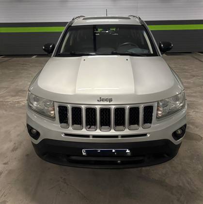 JEEP COMPASS 2.0 SPORT 4X2 16V GASOLINA 4P AUTOMÁTICO