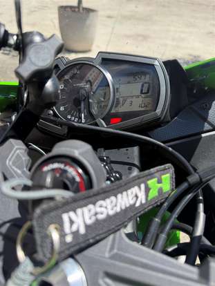 KAWASAKI-NINJA ZX-6R-2022