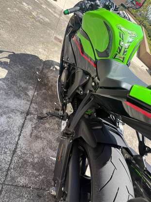 KAWASAKI-NINJA ZX-6R-2022