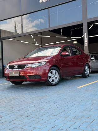 KIA CERATO 1.6 E.213 SEDAN 16V GASOLINA 4P MANUAL