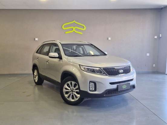 KIA-SORENTO-2.4 16V GASOLINA EX AUTOMÁTICO KIA-SORENTO-2014